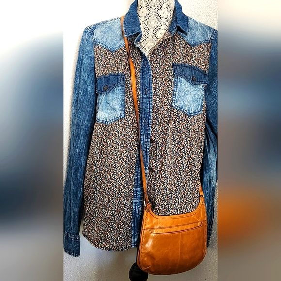 Leather crossbody - Picture 7 of 7